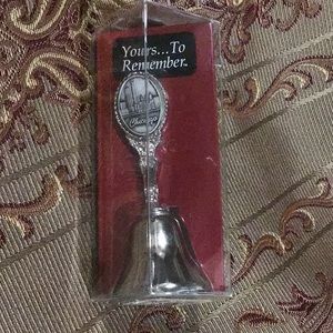 THE GREAT AMERICAN COLLECTORS BELL, NWOT